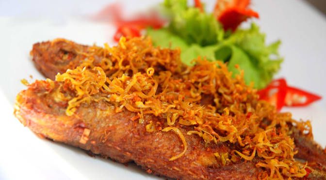 Cá hường chiên sả ớt thơm ngon